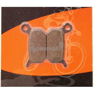 Brzdov� desti�ky ALLIGATOR Semi-metalic na Formula B4 Kompatibiln� jen s brzdami Avid Mechanical 
Sm�s: Semi-metalick� 
Desti�ky s dlouhou v�dr�� a v�born�mi vlastnostmi. 
Zbo�� je dod�v�no v p�ru. Alligator 