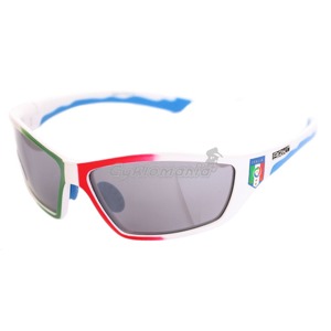Br�le Briko Action IT flag