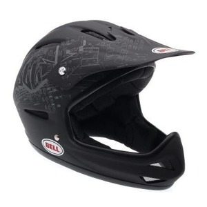 Integr�ln� helma Bell Bellistic 08 matte black Helma Bell Bellistic je ur�ena pro BMX/downhill. Je to vysoce odoln� p�ilba vyroben� z ru�n� vrstven� lamin�tov� sko�epiny, kter� je zevnit� vypln�na EPS tvrzen�m polystyrenem. D�ky 15 ventila�n�m... Bell 
