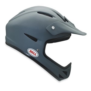 Downhill/BMX p�ilba Bell Bellistic 10 matte primer Klasika mezi integr�ln�mi p�ilbami je tu i v nov� sezon� za p��znivou cenu a v zaj�mav�ch designech. Bellistic je vysoce odoln� p�ilba z ru�n� vrstven� lamin�tov� sko�epiny, kter� je zevnit�... Bell