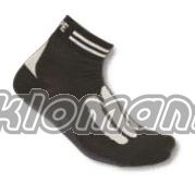 Pono�ky Etape Feet �ern� Funk�n� materi�l ClimaWell + Coolmax 
Elastick� lem kotn�ku 
Odv�tr�v�n� n�rtu 
Velikosti: S (35-39), M/L (40-43), XL (44-47) Etape