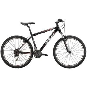 Horsk� kolo Felt Q500 �ern� Horsk� kolo s odpru�enou vidlic� a nov�m� r�fky ALEX ACE-23. Felt