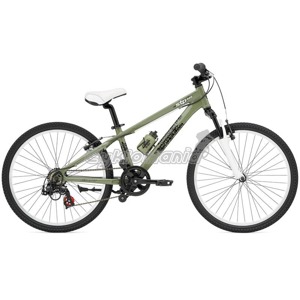 D�tsk� kolo Giant STP 225 FS Pohodln� a lehk� d�tsk� kolo. 7 rychlost�  a odpru�en� vidlice. Giant 