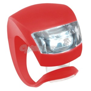 Sv�tlo p�edn� Knog Beetle �erven� P�edn� sv�tlo se 2 �ir�mi LED diodami a syst�mem rychl�ho up�n�n�. Funkce rychl�ho blik�n�, st�l�ho sv�cen�, pomal�ho blik�n� a problik�v�n� jednotliv�ch diod. Pru�n� gumov� t�lo na v�echny... Knog