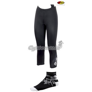 Kra�asy 3/4 Northwave Elisir d�msk� black + pono�ky Elisir D�msk� elastick� p�il�hav� 3/4 kra�asy s designem Elisir. Cyklistick� vycp�vka Race Air Woman a propracovan� odv�tr�n�. Pono�ky Elisir se zpevn�nou patou a �pic�. Northwave