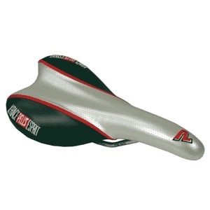 Sedlo Pell's SPEEDY Cr-Mo st��brn� V�konn� silni�n� a XC z�vodn� sedlo, v�ha: 225 g, velikost 270 x 140 mm. Pell's