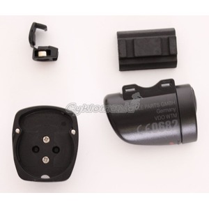 VDO bezdr�tov� (analogov�) sada pro modely MC1.0+ a C05+ N�hradn� bezdr�tov� digit�ln� sada vis�la�e na vidlici a dr��ku na ��d�tka pro modely MC1.0+ a C05+.
Sou��st� balen� jsou v�echny upev�ovac� p�sky, podlo�ky a magnet. VDO 