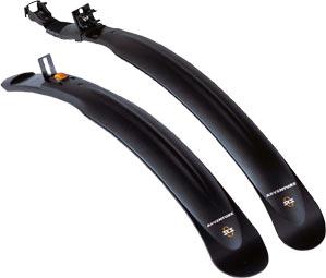 Blatn�k SKS Adventure �irok� blatn�ky s univerz�ln�m uchycen�m, vhodn� hlavn� pro MTB. SKS