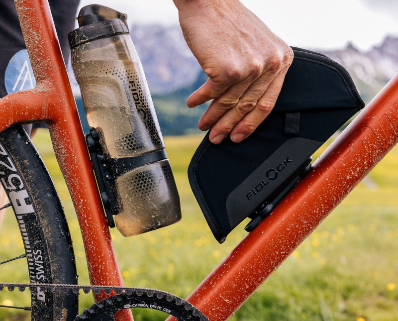Fidlock magnetické lahve a příslušenství na kolo