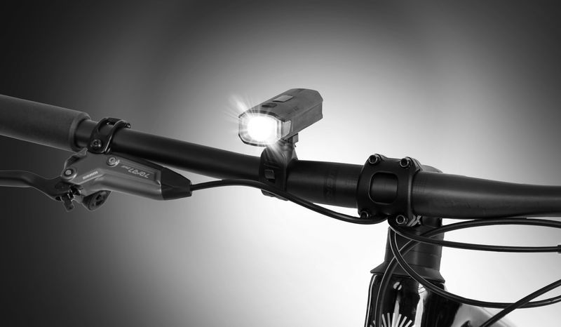 Přední světlo One LUMIX 500