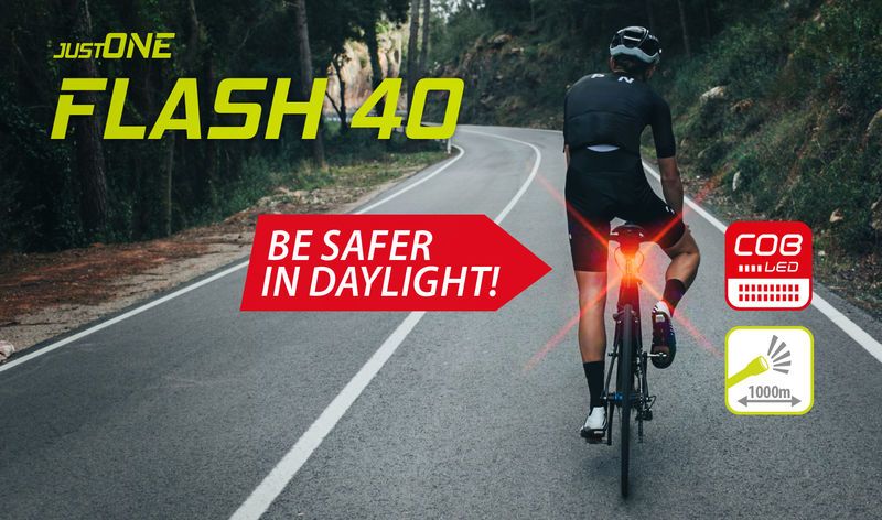 Zadní světlo One FLASH 40